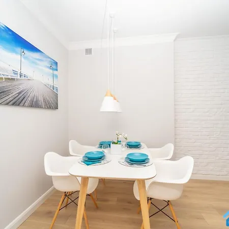 Nowoczesny 3city W Gdyni Z Parkingiem By Renters Апартаменты