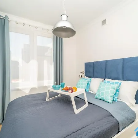 Nowoczesny 3city W Gdyni Z Parkingiem By Renters Apartment
